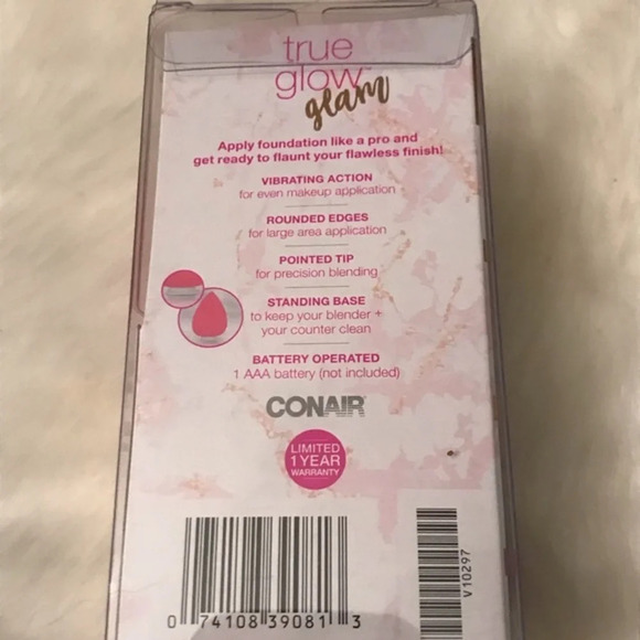 TRUE GLOW™ GLAM
VIBRATING MAKEUP BLENDER - Picture 7 of 7